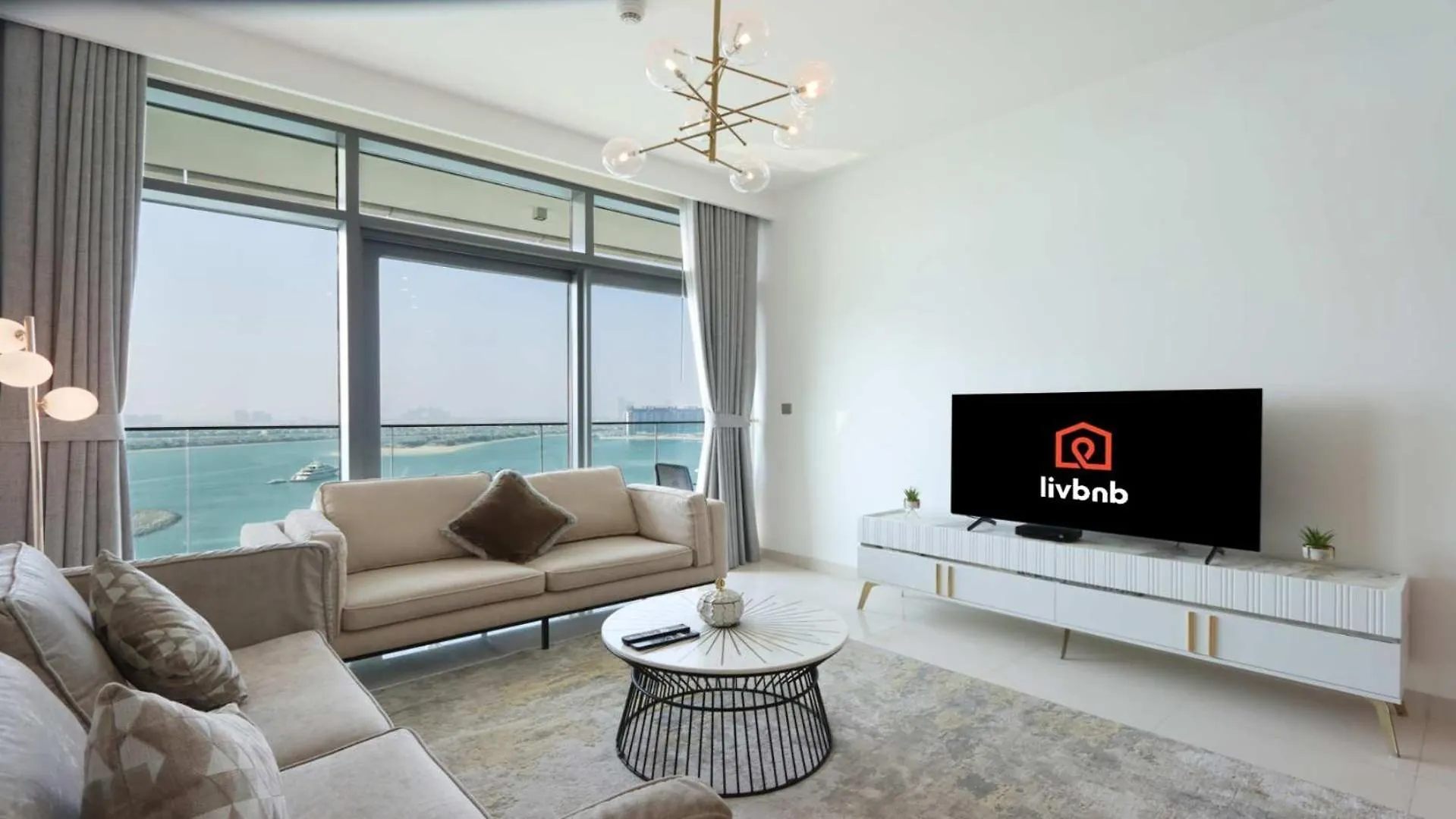 Luxury 2Br, Panoramic Sea Views And Beach Access Apartment Dubai